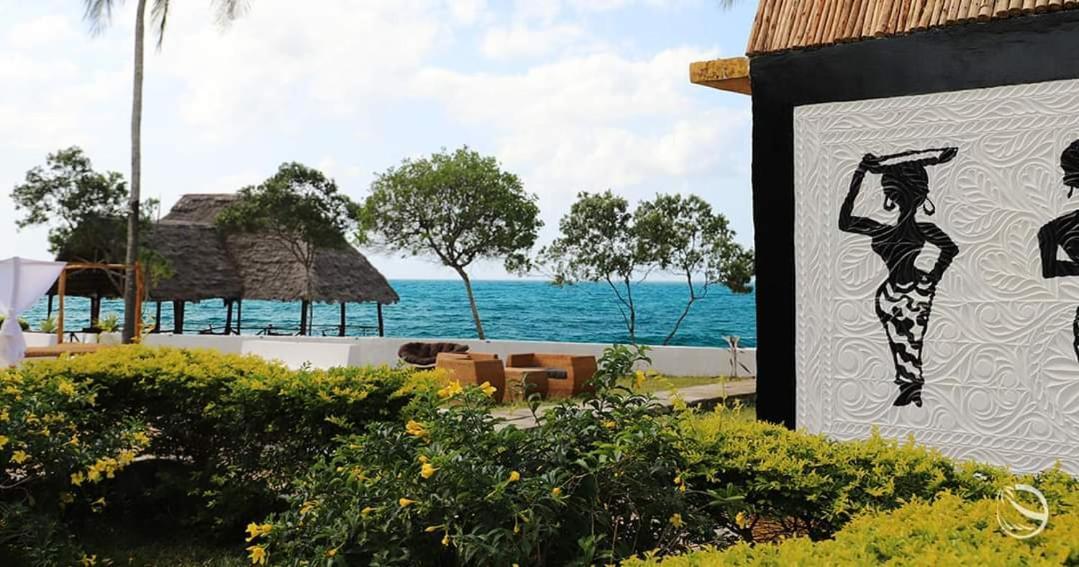 Ivory Ocean View Hotel Marumbi ภายนอก รูปภาพ